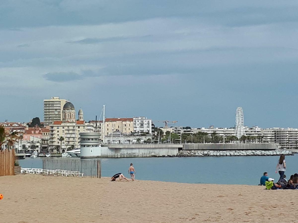 Duplex, Vue Panoramique Sur La Mediterranee, Piscine, Garage Saint-Raphaël المظهر الخارجي الصورة